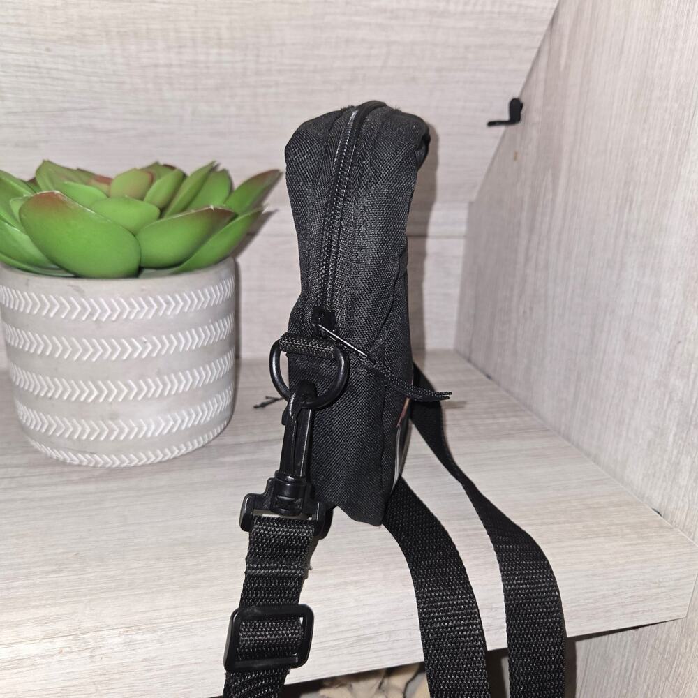 The Hundreds Adam Bomb - Crossbody Purse Bag - Picture 5 of 12